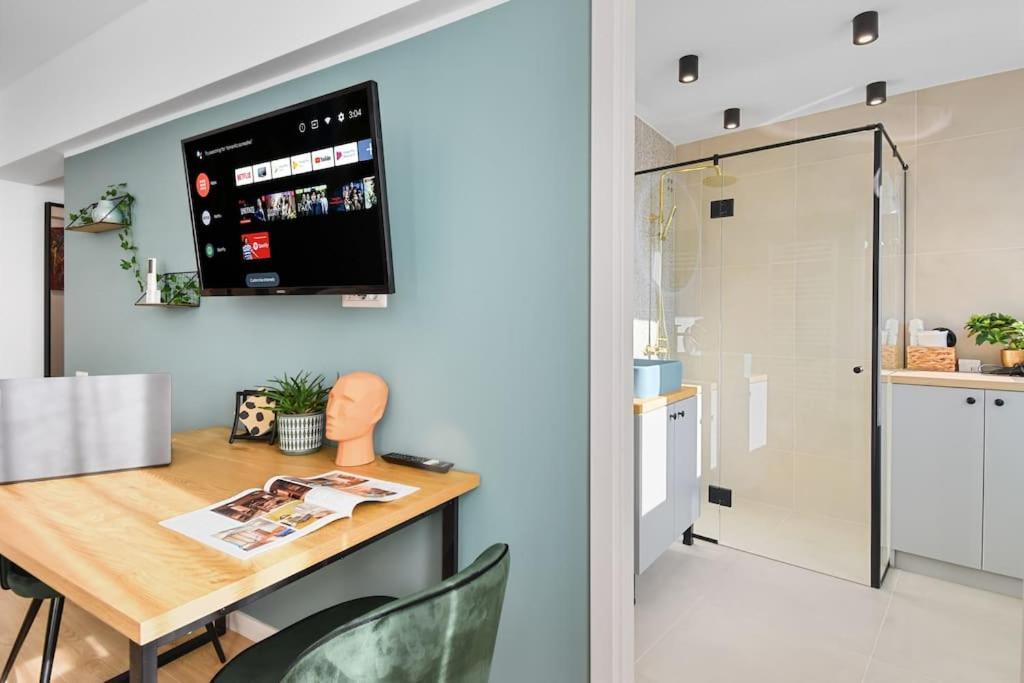 Mysa Modern Studio * Near Cismigiu Park * Netflix Bucharest Exterior photo